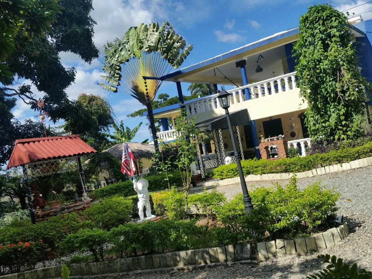 Sana El Jardin Secreto Hostel Santiago De Los Caballeros Εξωτερικό φωτογραφία